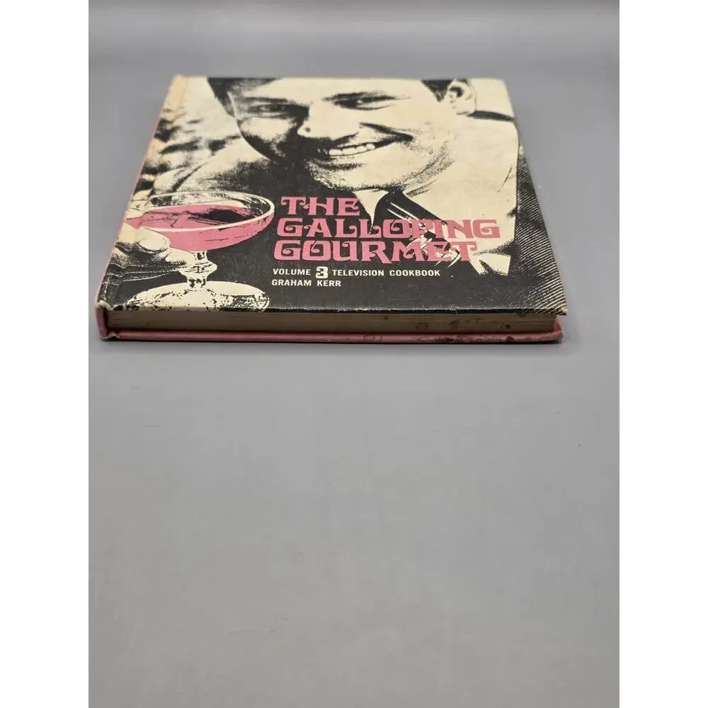 The Galloping Gourmet - Volume 3 Television Cookbook -Graham Kerr HC 1969